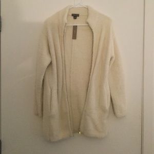 Brand New Fuzzy Cream J.Crew ZIP Cardigan XXS